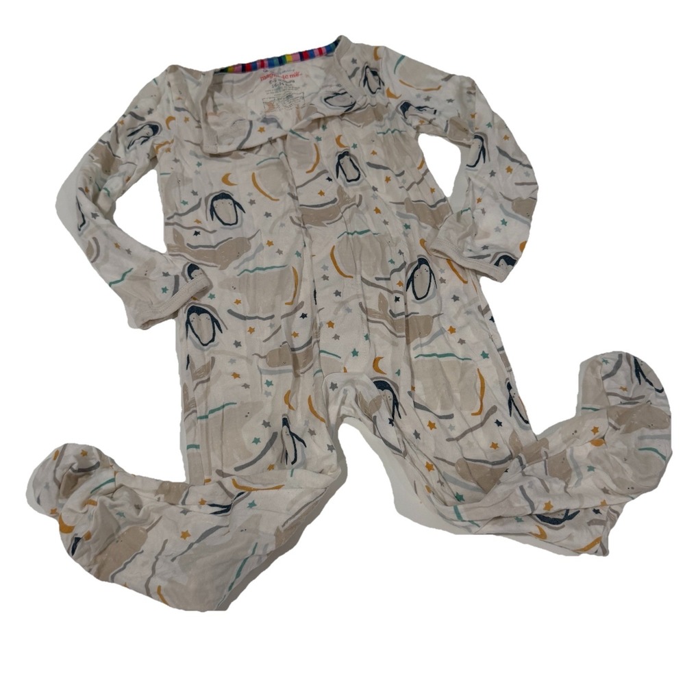 Baby Magnetic Me Bodysuit 6-9 Months Penguin?